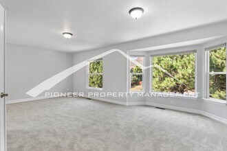 7436 Centennial Glen Dr in Colorado Springs, CO - Building Photo - Building Photo