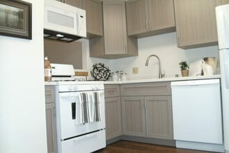 Glendale Townhomes in Madison, WI - Building Photo - Building Photo
