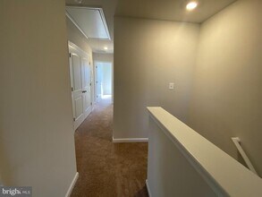 134 Bloomsbury St in Falling Waters, WV - Building Photo - Building Photo