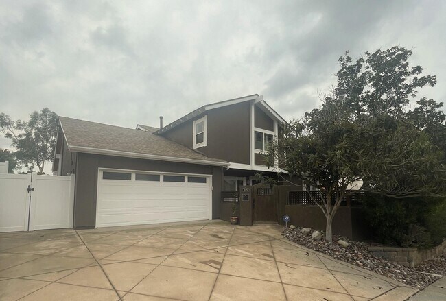 4325 Rueda Dr in San Diego, CA - Building Photo - Building Photo