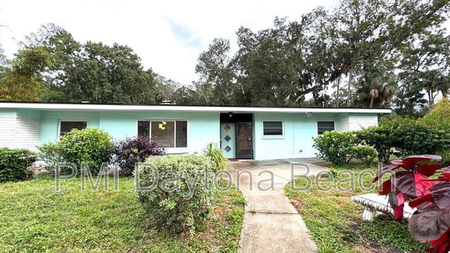 property at 1055 4th St