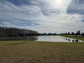 3971 Guernsey Bend in St. Cloud, FL - Foto de edificio - Building Photo
