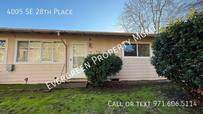 property at 4005 SE 28th Pl