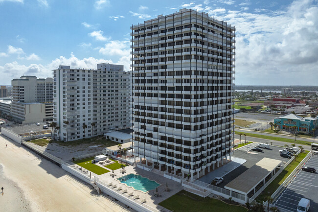 The Aliki Condominium in Daytona Beach, FL - Building Photo - Building Photo