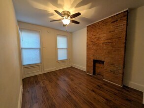 246 5th St in Jersey City, NJ - Building Photo - Building Photo