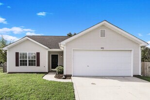 3093 Counselors Dr in Monroe, NC - Building Photo