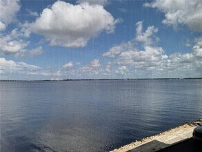 900 E Marion Ave in Punta Gorda, FL - Building Photo - Building Photo