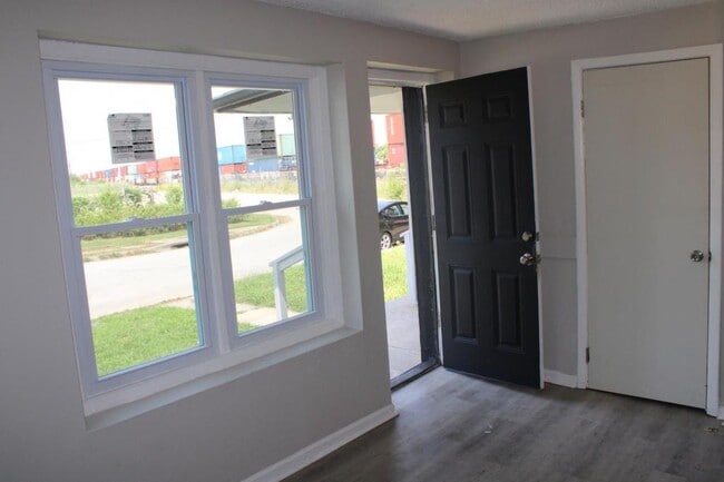 1307 S 29th St in Kansas City, KS - Building Photo - Building Photo