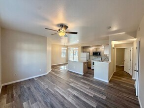 2035 Grays Peak Dr in Loveland, CO - Building Photo - Building Photo
