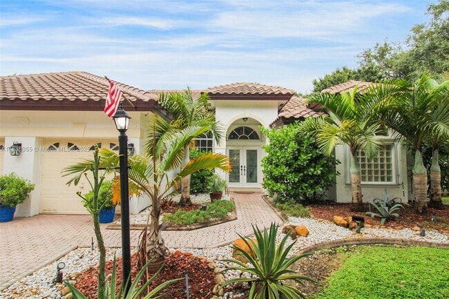6041 Superior Blvd in Davie, FL - Foto de edificio - Building Photo