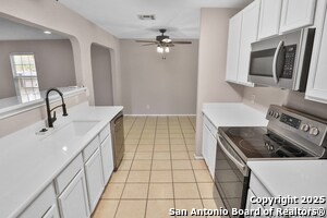 1703 Desert Willow in San Antonio, TX - Building Photo - Building Photo