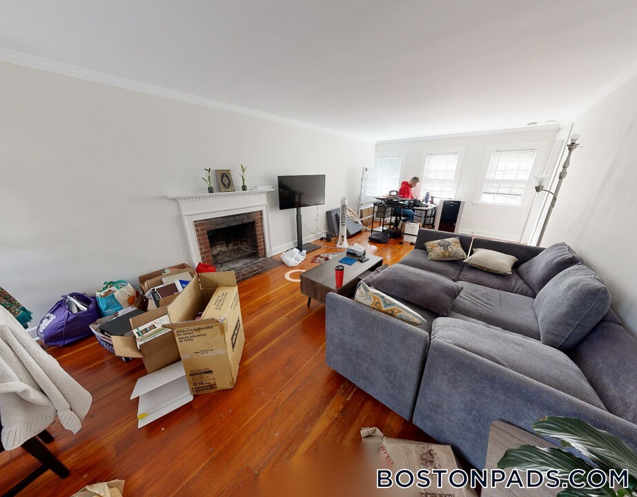 38 Gibson St in Cambridge, MA - Building Photo