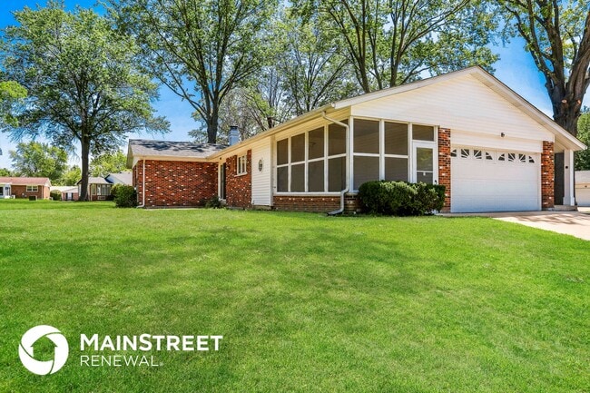 14290 Mondoubleau Lane in Florissant, MO - Building Photo - Building Photo