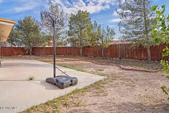 1821 Ed White Way in El Paso, TX - Building Photo - Building Photo