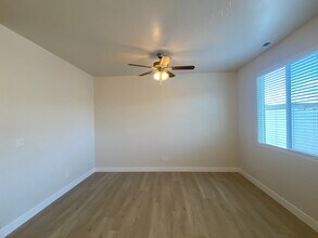 619 Eureka Aly in Washington, UT - Building Photo - Building Photo