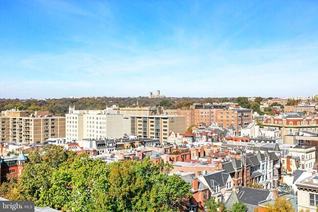 1330 New Hampshire Ave NW in Washington, DC - Building Photo - Building Photo
