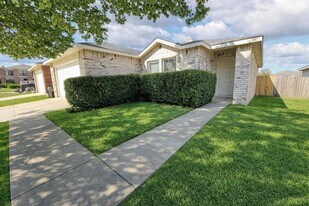 5405 Shiver Rd in Fort Worth, TX - Building Photo