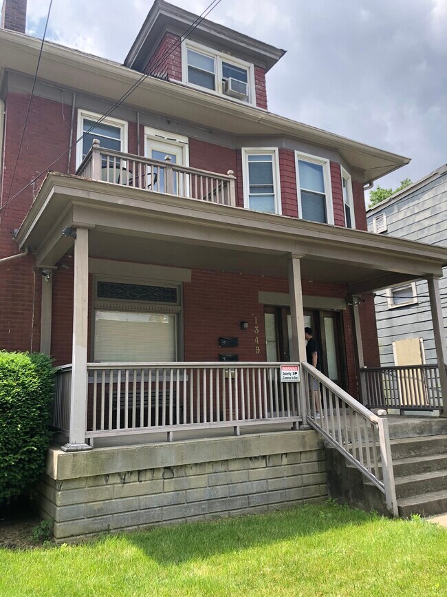 1349 Lincoln Avenue, Unit Unit 1 in Cincinnati, OH - Building Photo - Building Photo