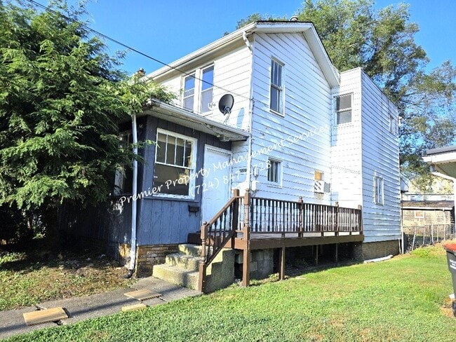 1315 5th Ave in Beaver Falls, PA - Building Photo - Building Photo