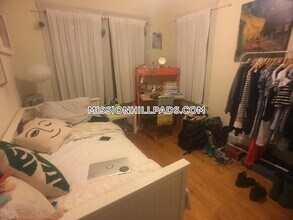 67 Hillside St-Unit -1 in Boston, MA - Building Photo - Building Photo