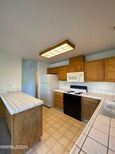 1785 Shadow Park Dr in Reno, NV - Building Photo - Building Photo