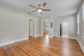 514-516 E Jennings St in Tallahassee, FL - Building Photo - Building Photo