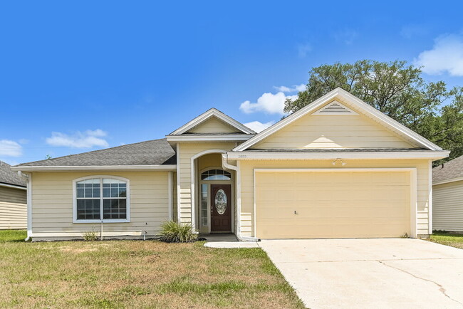 property at 2959 Waters View Cir