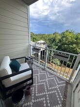 6301 Edsall Rd, Unit 205 in Alexandria, VA - Foto de edificio - Building Photo