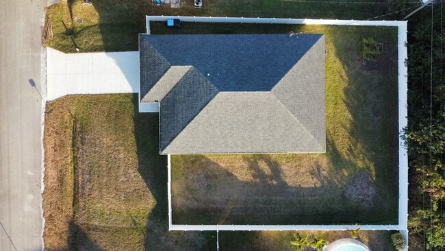 1428 Talbott St in Palm Bay, FL - Building Photo - Building Photo