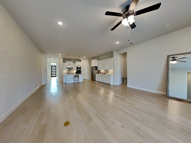 721 Precious Dr in Murphy, TX - Building Photo - Building Photo