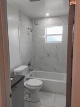 2523 NW 175th Ter, Unit 2523 in Miami Gardens, FL - Building Photo - Building Photo