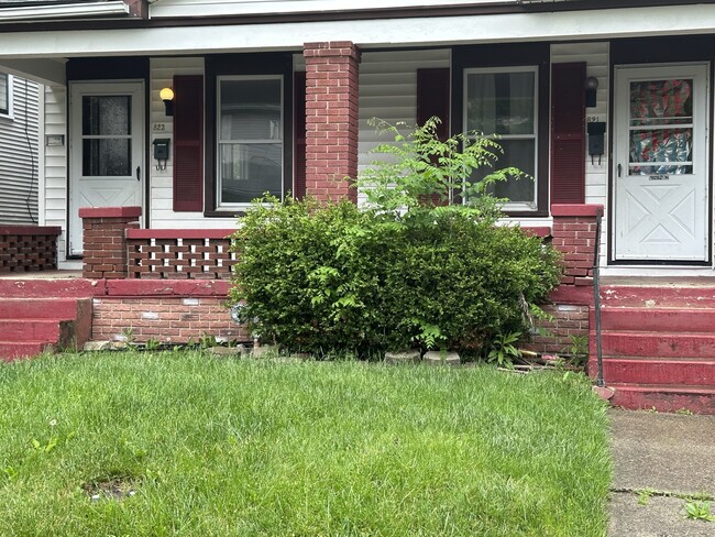 property at 823 Carlisle Ave