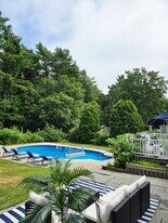 56 Braley Jenkins Rd in Barnstable, MA - Building Photo