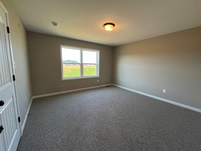 243 Woodridge Dr in Shippensburg, PA - Building Photo - Building Photo