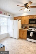 44032 Aberdeen Terrace in Ashburn, VA - Building Photo - Building Photo