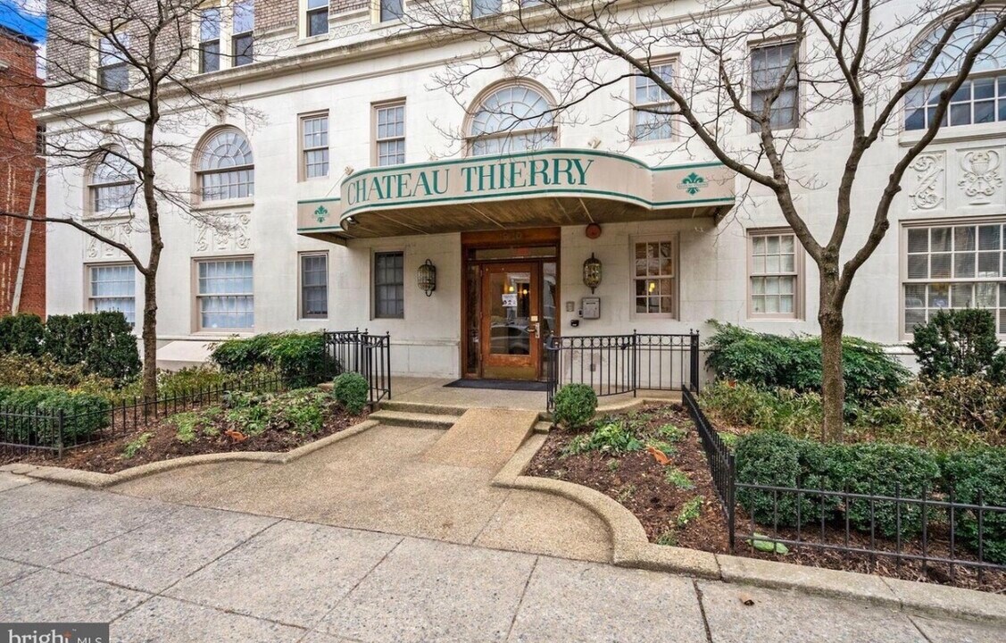 1920 S St NW, Unit #305 in Washington, DC - Building Photo