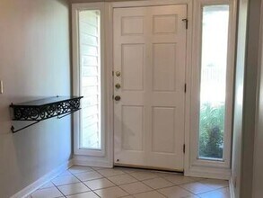 4108 Hanging Moss Ct in Jacksonville, FL - Building Photo - Building Photo