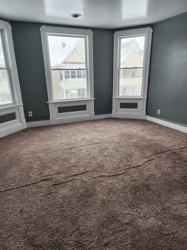 810 Lincoln Ave, Unit Hana