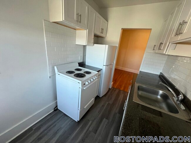 116 Washington St, Unit 63 in Boston, MA - Building Photo - Building Photo