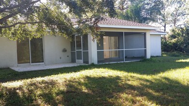 7820 Minardi St in North Port, FL - Building Photo - Building Photo