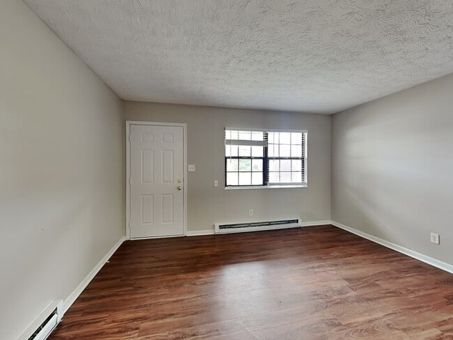 3241 Remington Dr in Indianapolis, IN - Building Photo - Building Photo