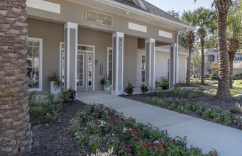 Creekside Park in Jacksonville, FL - Building Photo - Building Photo