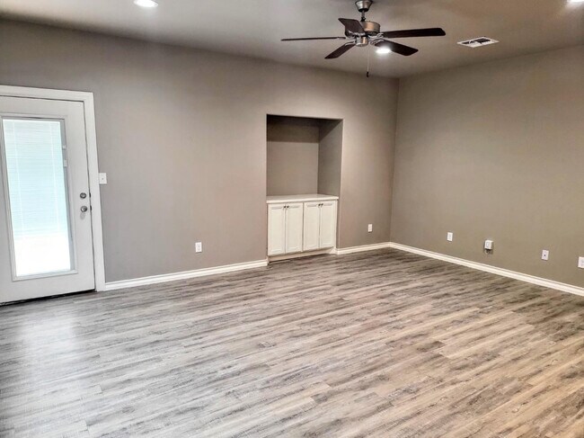 2219 Quitman Ave in Lubbock, TX - Building Photo - Building Photo