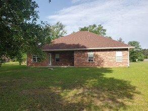 183 Melody Ln in Deridder, LA - Foto de edificio - Building Photo