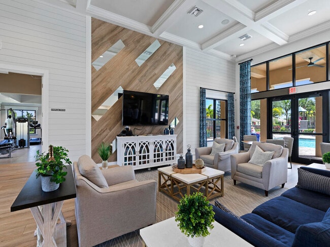 9945 E Villa Cir in Vero Beach, FL - Building Photo - Building Photo