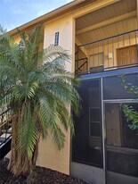 4866 S Semoran Blvd in Orlando, FL - Building Photo