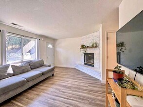 1321 Oak Ridge Dr in Colfax, CA - Building Photo - Building Photo