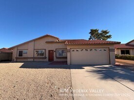 1421 N Salida Del Sol in Chandler, AZ - Building Photo