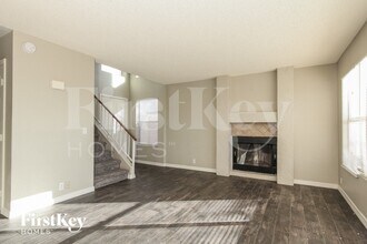 23452 N 40th Ln in Glendale, AZ - Foto de edificio - Building Photo