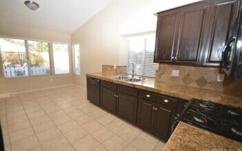 25475 Birchtree Dr in Murrieta, CA - Building Photo - Building Photo